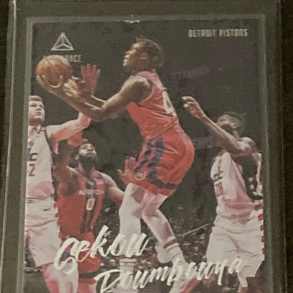 13 NBA ROOKIE BASKETBALL CARDS - Picture 11 of 13